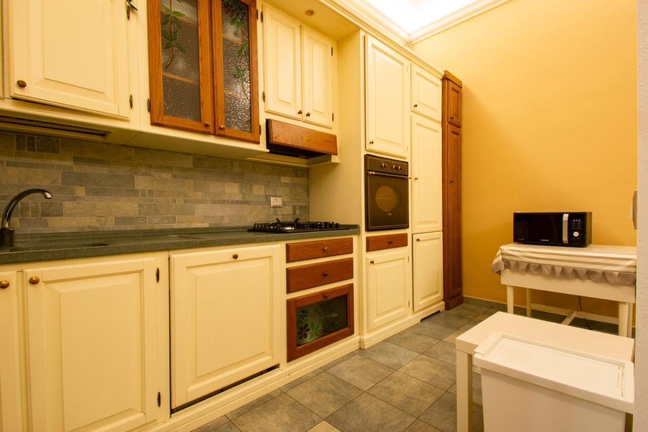 Altido Family Apart For 5 In Central Pisa On Riverside エクステリア 写真